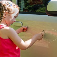 How to use car wax to remove scratches How to use car wax to remove scratches